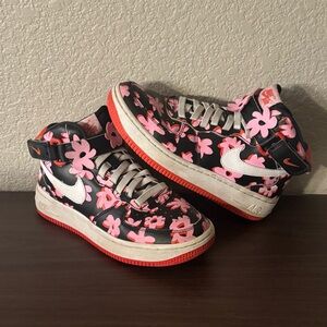 Nike Air Force 1 Mid Floral Sneakers Black Pink‎ White Flower Accents